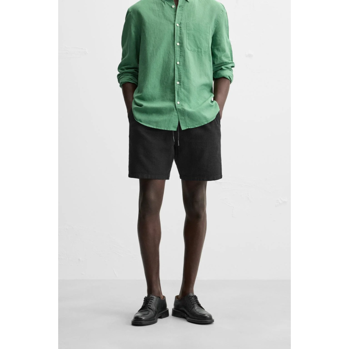 Шорты бермуды с текстурой