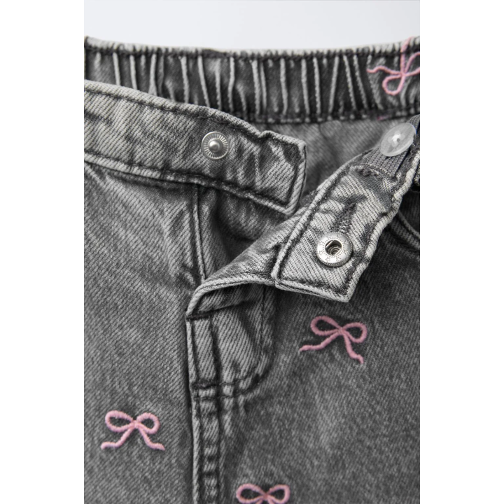 ДЖИНСЫ-КЮЛОТЫ С ВЫШИВКОЙ