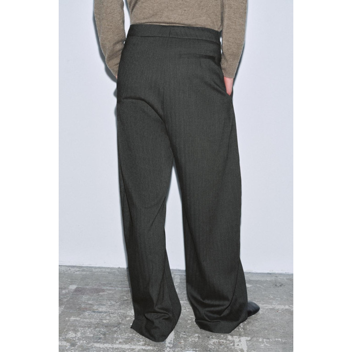 БРЮКИ-БАЛЛОНЫ СТРУКТУРНОЙ ТКАНИ — ZW COLLECTION