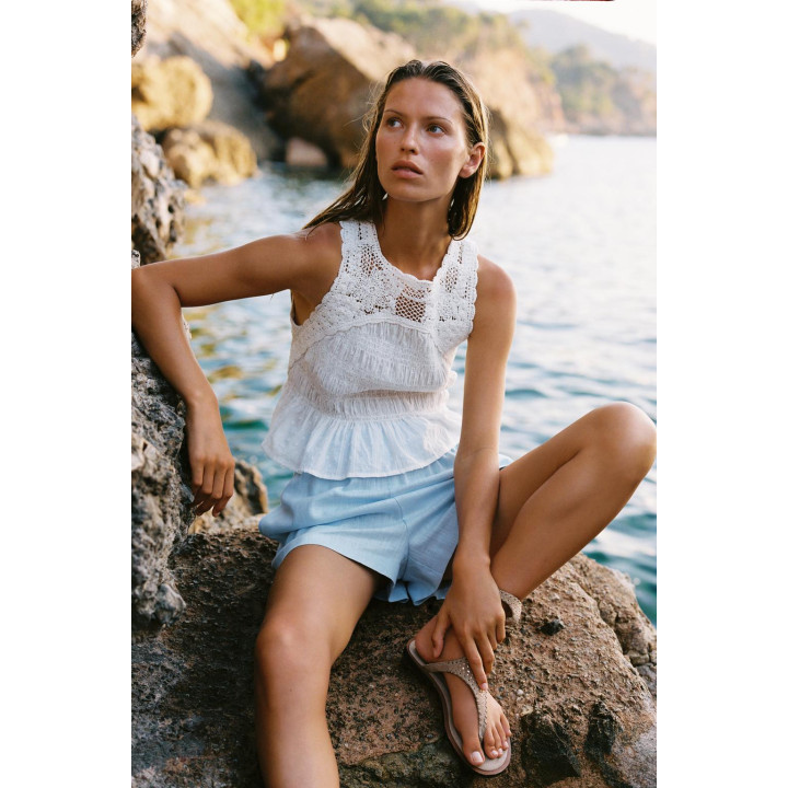 ТОП ИЗ КРУЖЕВА КРОШЕ С ОТКРЫТОЙ СПИНОЙ