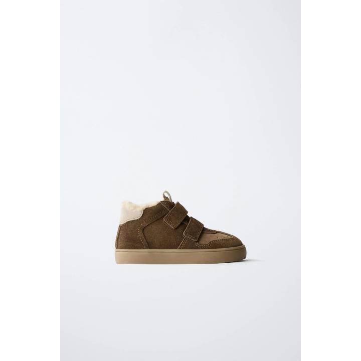 Кожаные кеды на высокой подошве