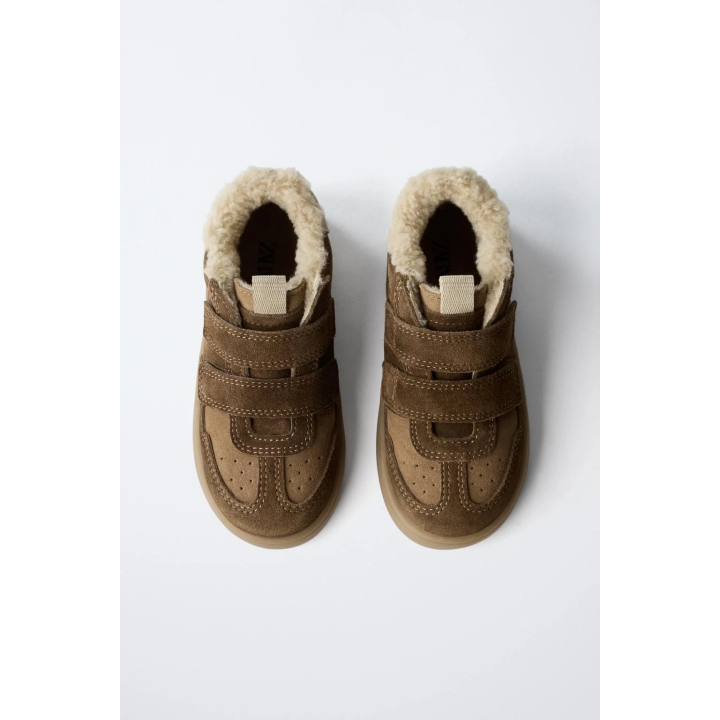 Кожаные кеды на высокой подошве