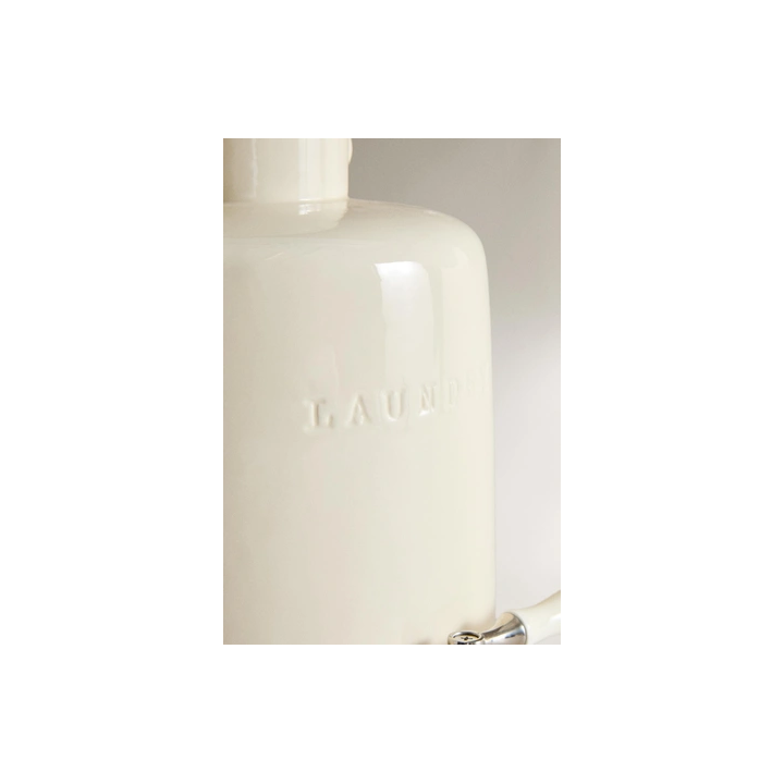 LAUNDRY DETERGENT DISPENSER