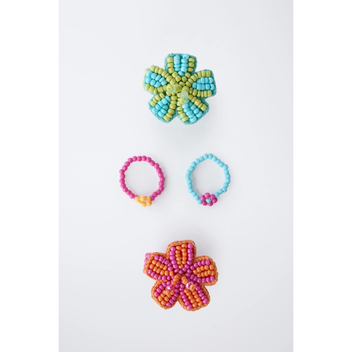 НАБОР ИЗ ЧЕТЫРЕХ КОЛЕЦ С БИСЕРОМ И ЦВЕТАМИ