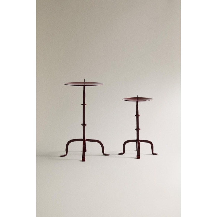 Четырехногий рождественский подсвечник