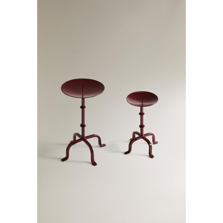 Четырехногий рождественский подсвечник