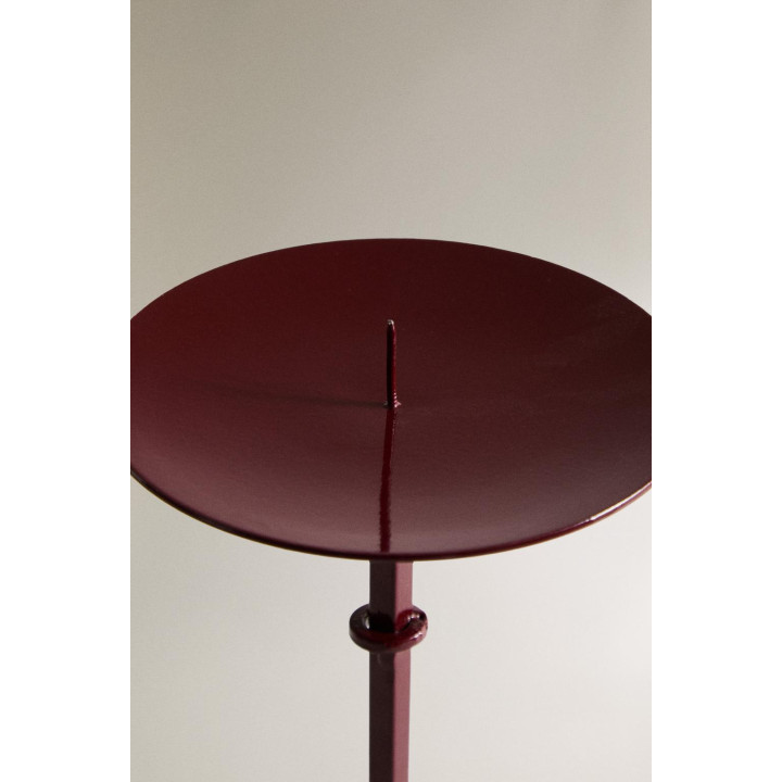 Четырехногий рождественский подсвечник