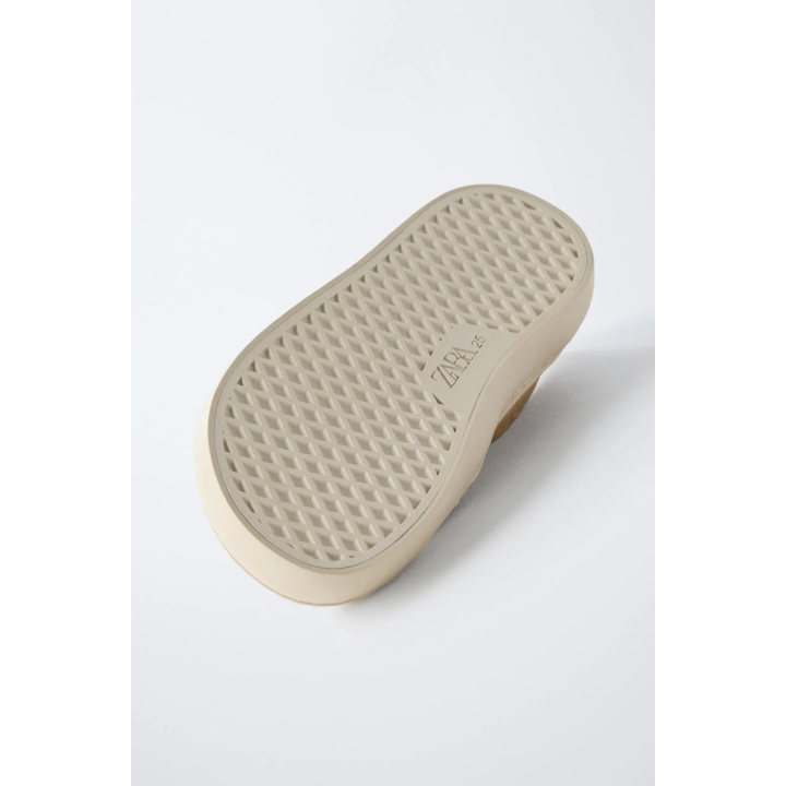 КОЖАНЫЕ КРОССОВКИ