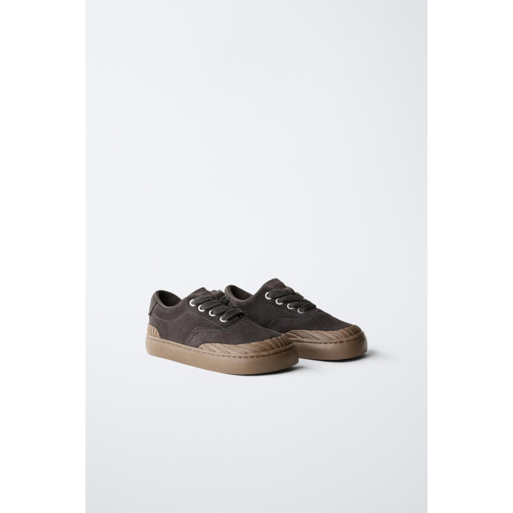 КОЖАНЫЕ КРОССОВКИ