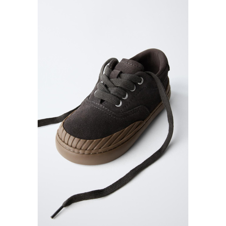 КОЖАНЫЕ КРОССОВКИ