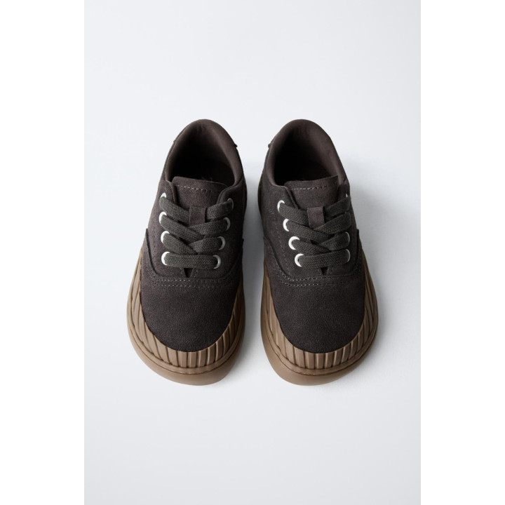 КОЖАНЫЕ КРОССОВКИ