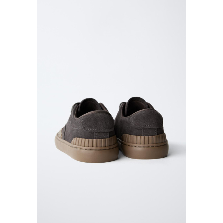 КОЖАНЫЕ КРОССОВКИ