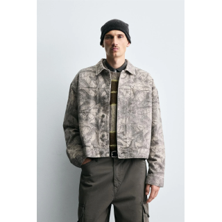 Куртка с листьями