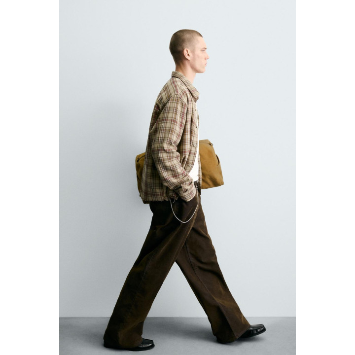 РУБАШКА В КЛЕТКУ С ЭФФЕКТОМ РВАНЫХ ДЕТАЛЕЙ