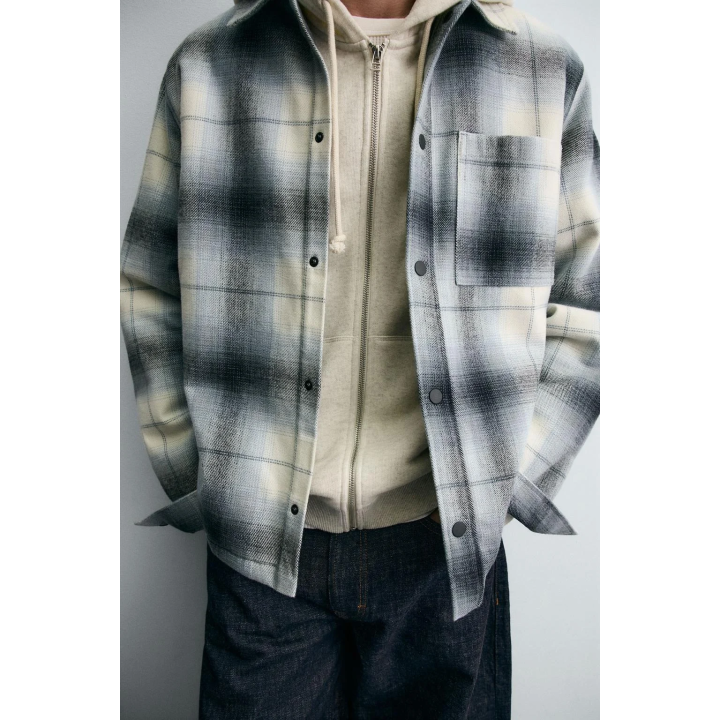 Рубашка с контрастной отделкой