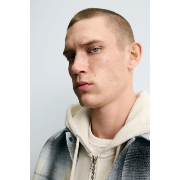 Рубашка с контрастной отделкой