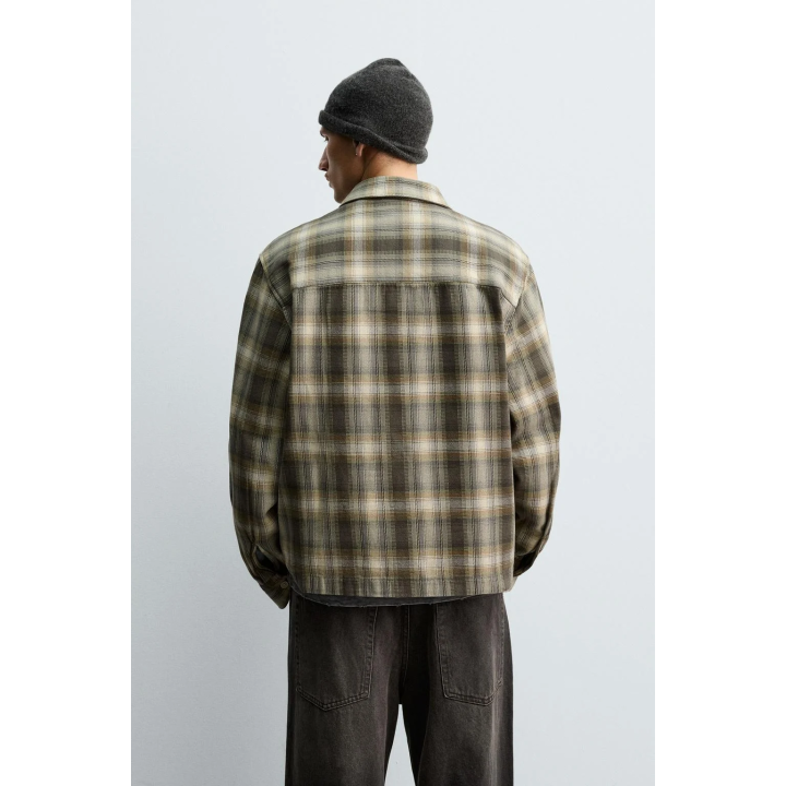 Рубашка в клетку свободного кроя