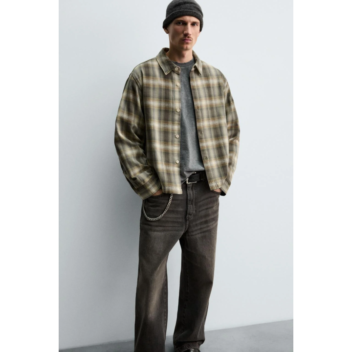 Рубашка в клетку свободного кроя