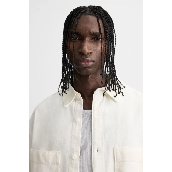 РУБАШКА С КОНТРАСТНОЙ ВЫШИВКОЙ