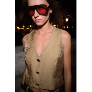 АТЛАСНЫЙ ТОП С ЗОЛОТИСТЫМИ ПУГОВИЦАМИ