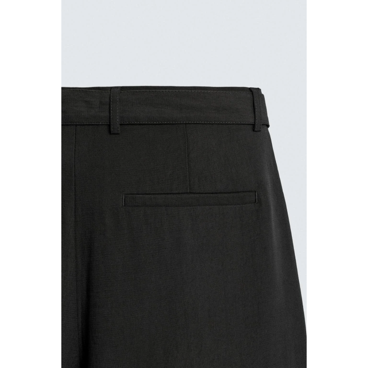 СТРУЯЩИЕСЯ БРЮКИ С РЕМНЕМ