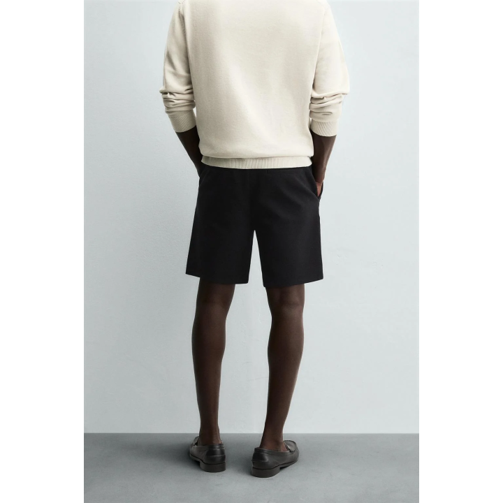 ШОРТЫ КОМФОРТНОЙ ПОСАДКИ ИЗ РЕЛЬЕФНОЙ ТКАНИ