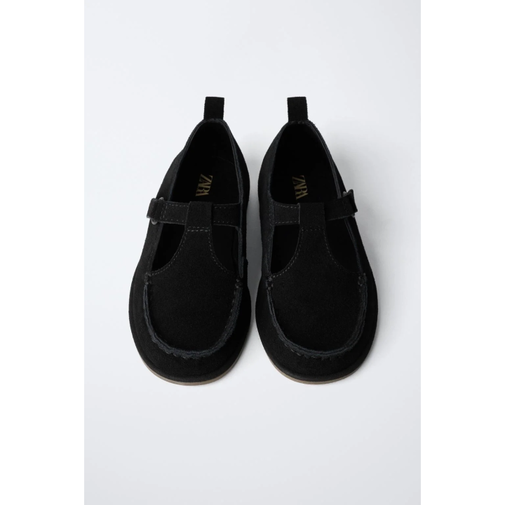 Туфли из кожи с застежкой на липучке