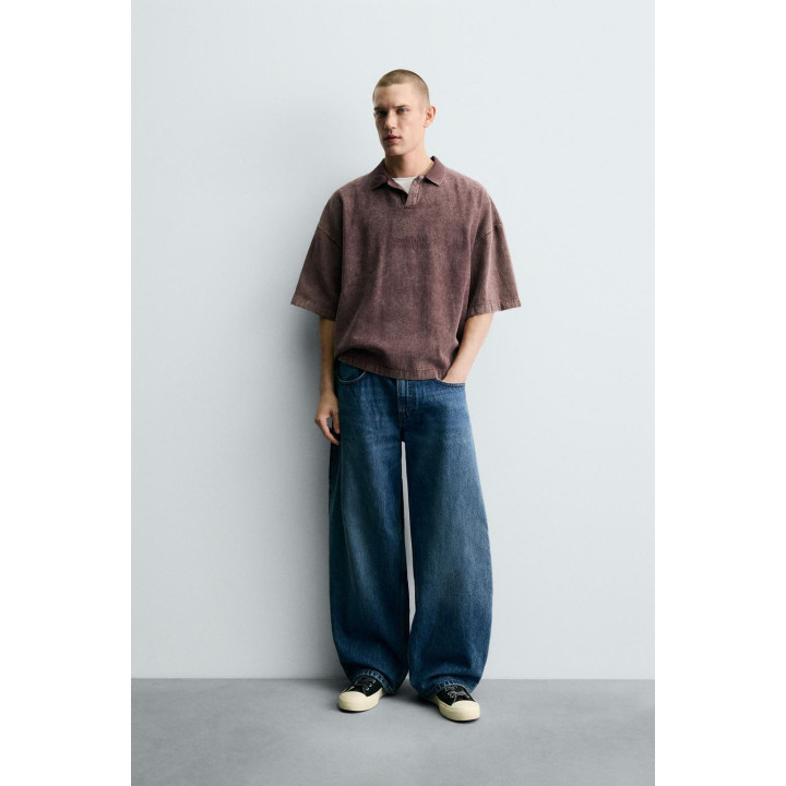 ПОЛО ИЗ РЕЛЬЕФНОЙ ТКАНИ С ЭФФЕКТОМ ПОТЕРТОСТИ