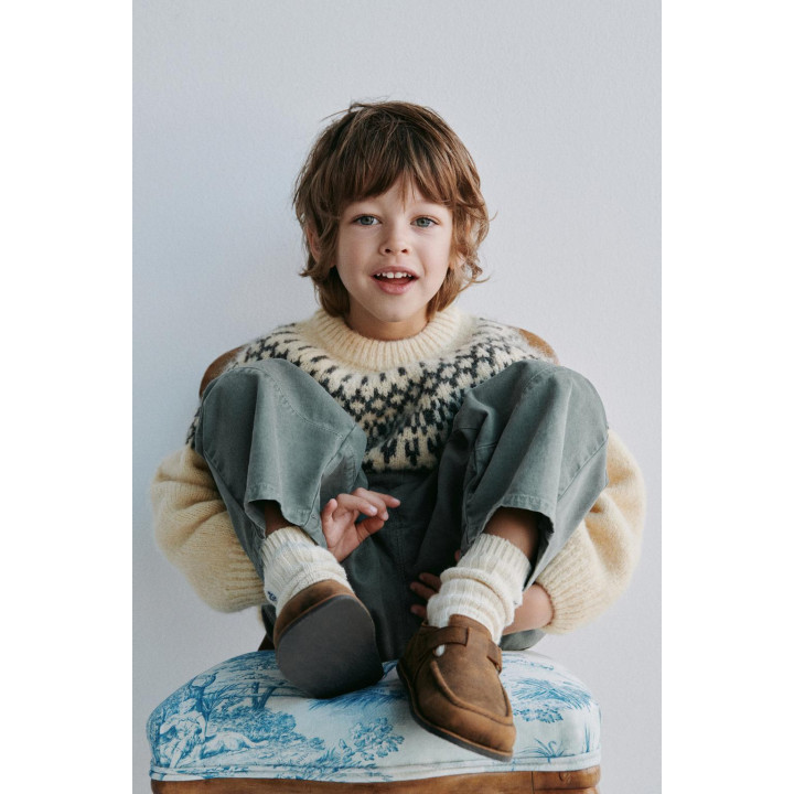 КОЖАНЫЕ ТУФЛИ С ПРЯЖКОЙ