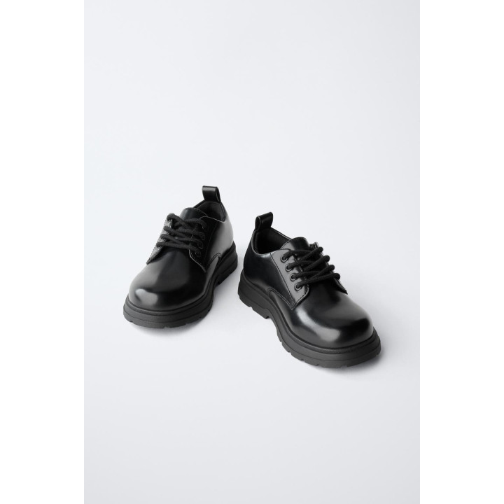 ТУФЛИ-ДЕРБИ НА РИФЛЕНОЙ ПОДОШВЕ