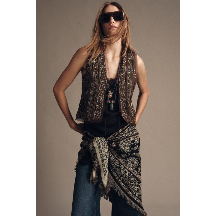 ЖИЛЕТ С ВЫШИВКОЙ И БУСИНАМИ — ZW COLLECTION