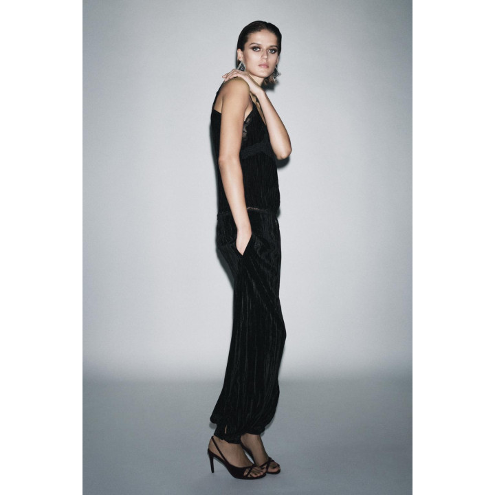 БАРХАТНЫЙ ТОП С КРУЖЕВОМ — ZW COLLECTION