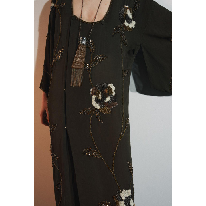 ЖАККАРДОВОЕ ПЛАТЬЕ С ВЫШИВКОЙ И БУСИНАМИ — LIMITED EDITION