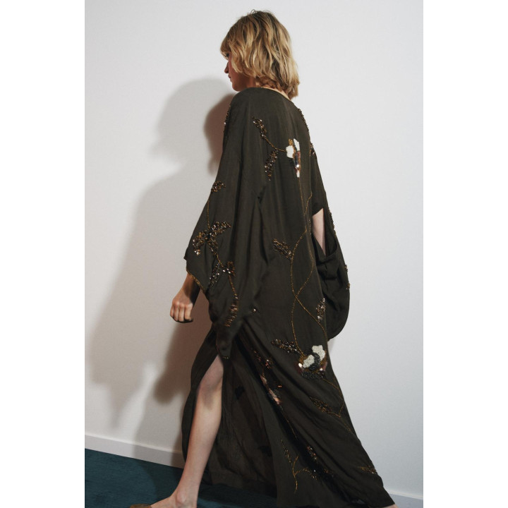 ЖАККАРДОВОЕ ПЛАТЬЕ С ВЫШИВКОЙ И БУСИНАМИ — LIMITED EDITION