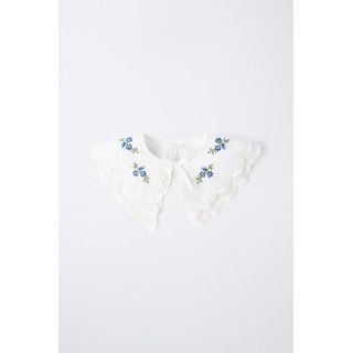 Воротник вышитый крестиком на пуговицах