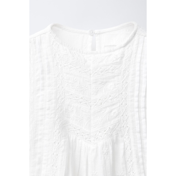 РОМАНТИЧНАЯ РУБАШКА С ЦВЕТАМИ