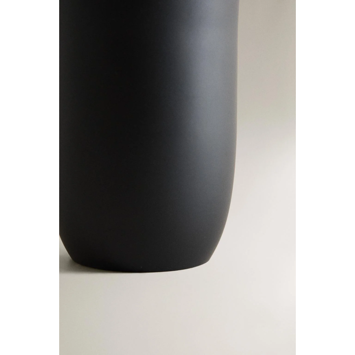 BLACK RESIN TOOTHBRUSH HOLDER