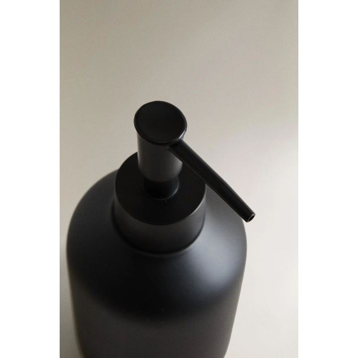 BLACK RESIN SOAP DISPENSER