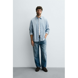 Рубашка из выцветшего денима