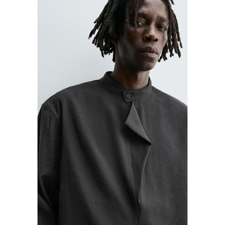 РУБАШКА-ПОЛО СТРУЯЩЕГОСЯ ПОКРОЯ