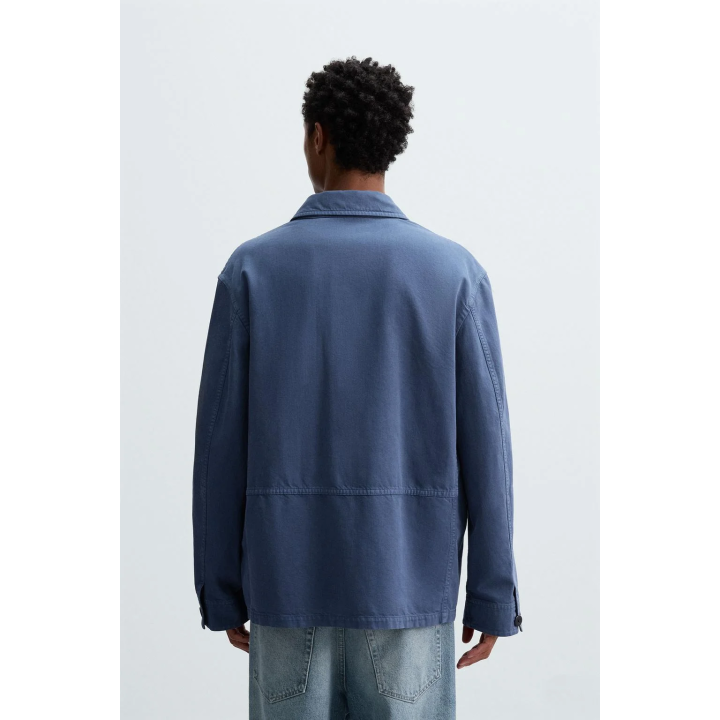 КУРТКА С ЭФФЕКТОМ ПОТЕРТОСТИ И КАРМАНАМИ