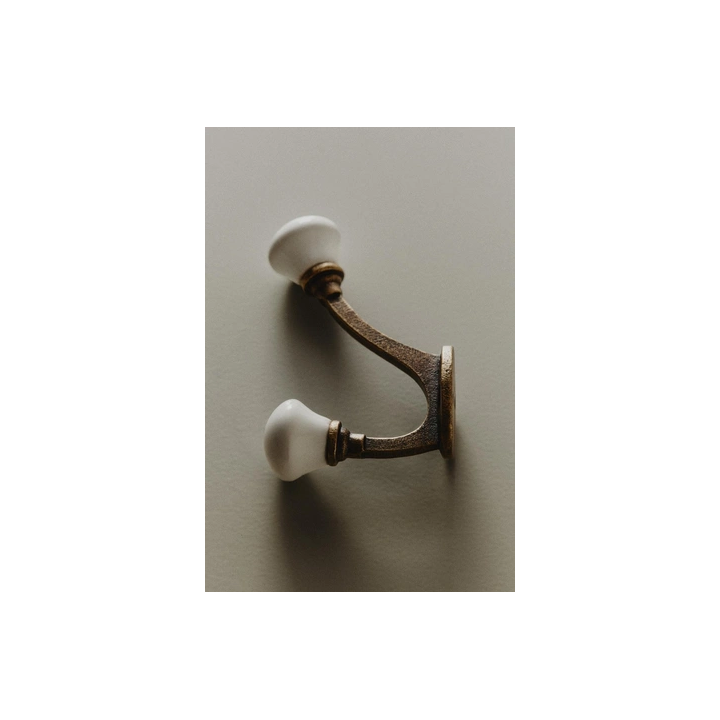CERAMIC HOOK