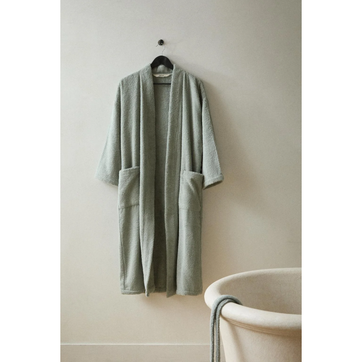 HIGH QUALITY COTTON BATHROBE (420 GXM²)