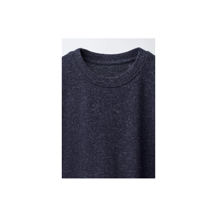 СВИТЕР ИЗ МЯГКОЙ ТКАНИ С КОНТРАСТНЫМИ ДЕТАЛЯМИ