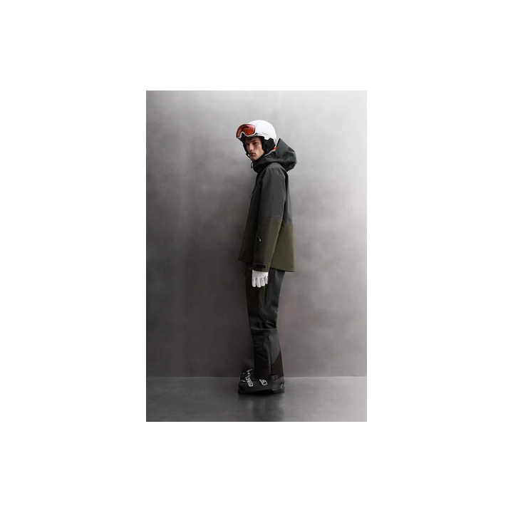 GLITTERY TRUMPET CHRISTMAS TREE DECORATION