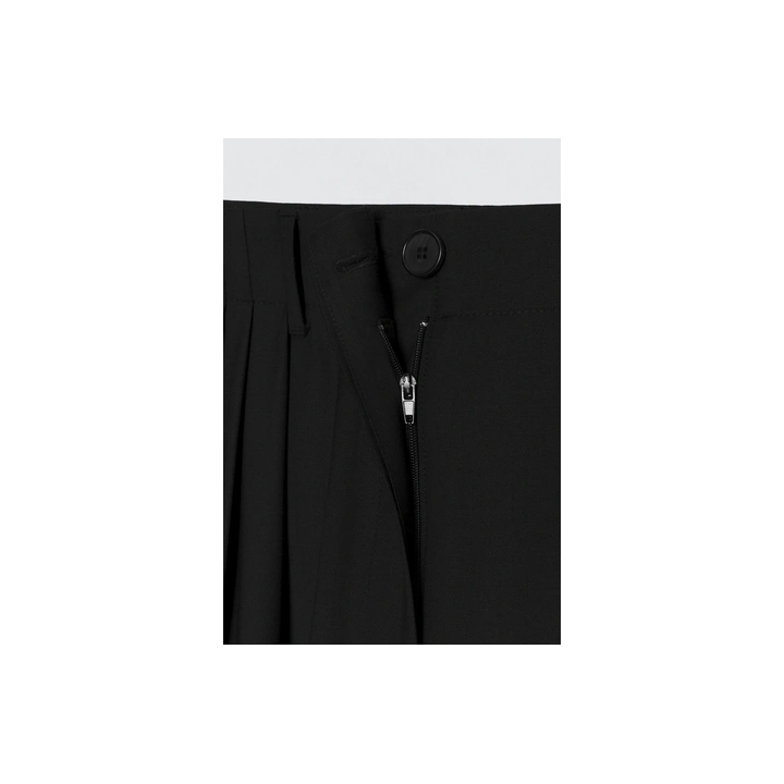 GLITTERY PRETZEL CHRISTMAS TREE DECORATION