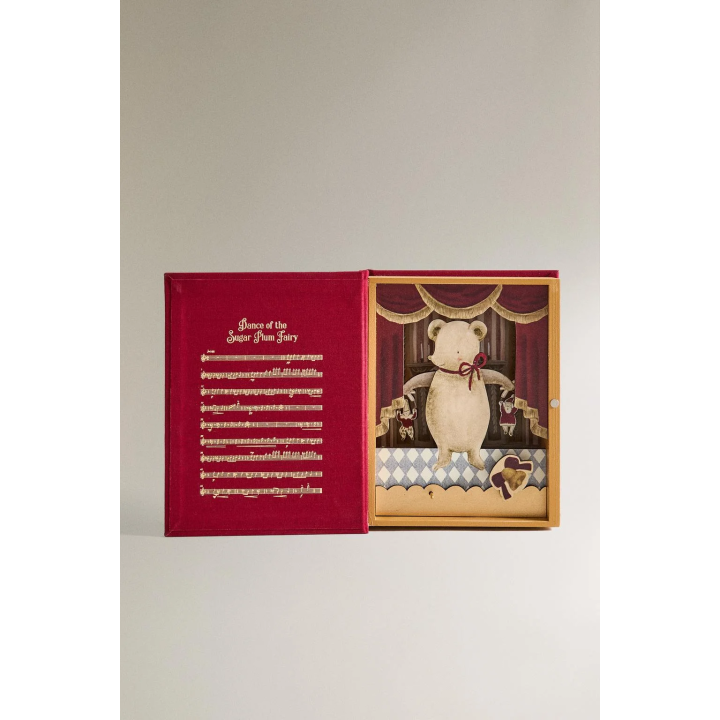 Рождественская музыкальная шкатулка с мышью-примадонной