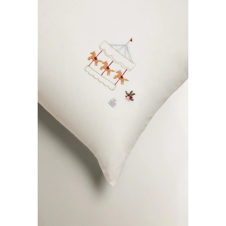 Детский новогодний наволочка с фигурным узором