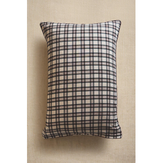 Детская подушка из фланели в клетку на рождество