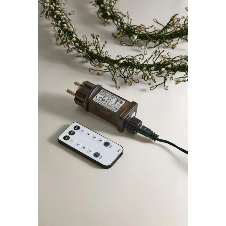 Гирлянда на рождество со световыми эффектами и пультом дистанционного управления